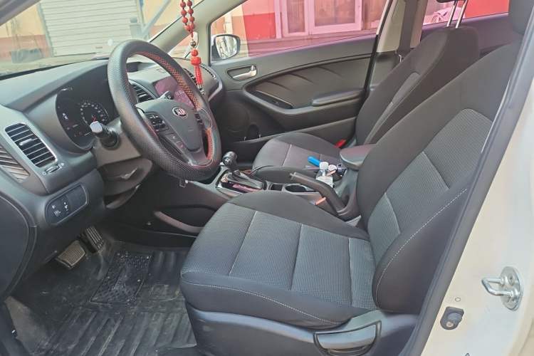 Used Kia K3 2016 1.6L Automatic GLS Left Front Seat
