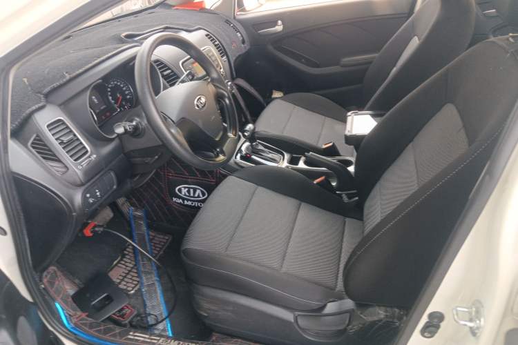 Used Kia K3 2016 1.6L Automatic with Sunroof Left Front Seat