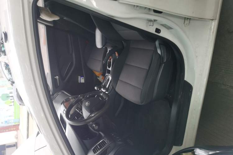 Used Kia K3 2016 1.6L Automatic GL Left Front Seat