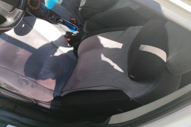 Used Kia K3 2016 1.6L Automatic GLS Left Front Seat