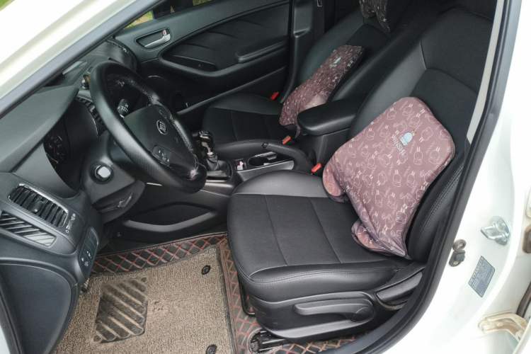 Used Kia K3 2016 1.6L Manual GLS Left Front Seat