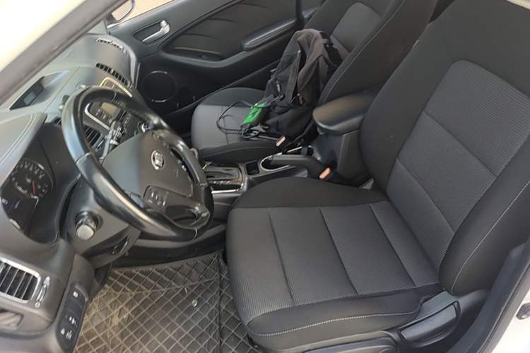 Used Kia K3 2016 1.6L Automatic GLS Left Front Seat