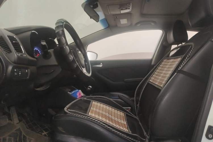 Used Kia K3 2016 1.6L Automatic Premium Left Front Seat