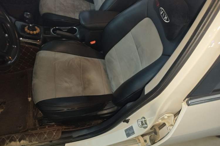 Used Kia K3 2016 1.6L Manual GL Left Front Seat