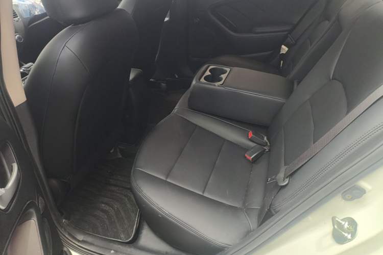 Used Kia K3 2016 1.6L Automatic with Sunroof Left Rear Seat