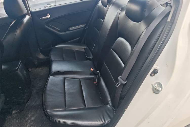 Used Kia K3 2016 1.6L Automatic with Sunroof Left Rear Seat