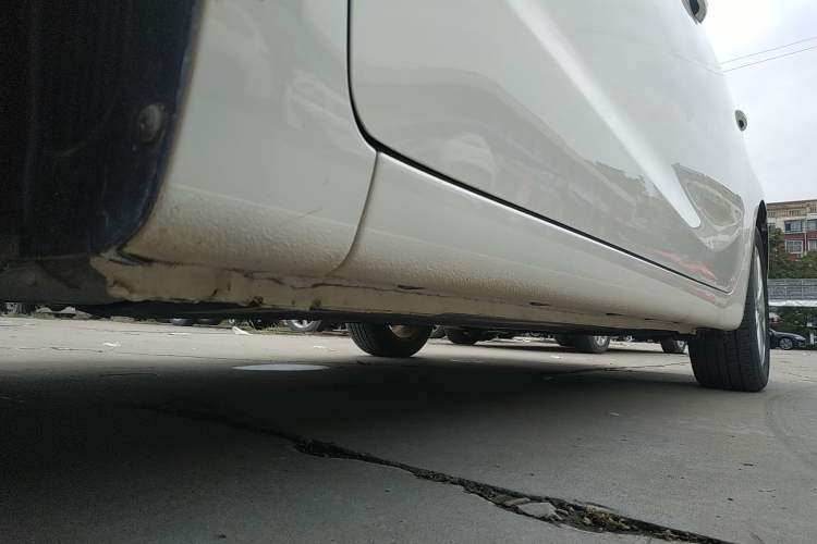 Used Kia K3 2016 1.6L Automatic GLS Left Side Sill