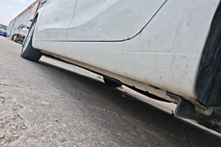Used Kia K3 2016 1.6L Automatic GL Left Side Sill