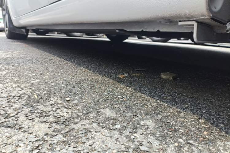 Used Kia K3 2016 1.6L Automatic with Sunroof Left Side Sill