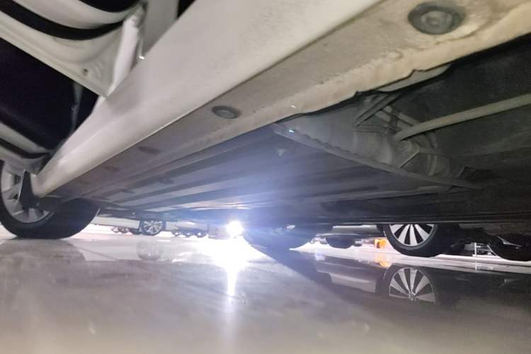 Used Kia K3 2016 1.6L Automatic GL Left Side Sill