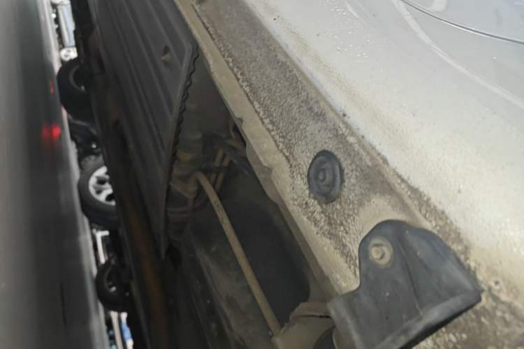 Used Kia K3 2016 1.6L Automatic GL Left Side Sill