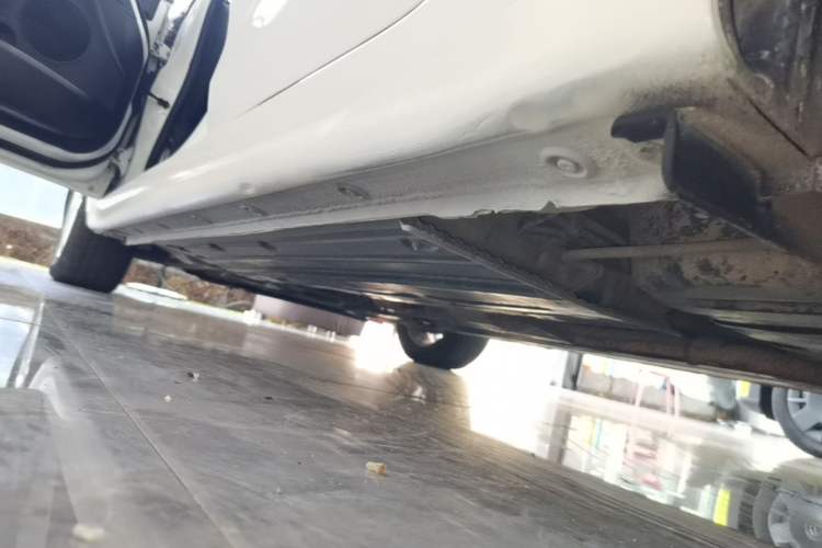 Used Kia K3 2016 1.6L Automatic GL Left Side Sill