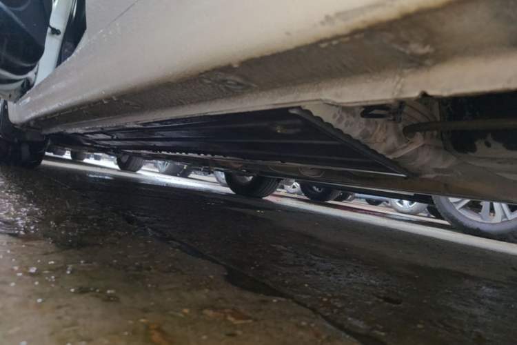 Used Kia K3 2016 1.6L Automatic GLS Left Side Sill