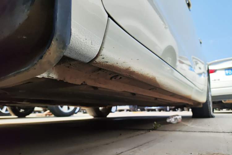 Used Kia K3 2016 1.6L Automatic GLS Left Side Sill