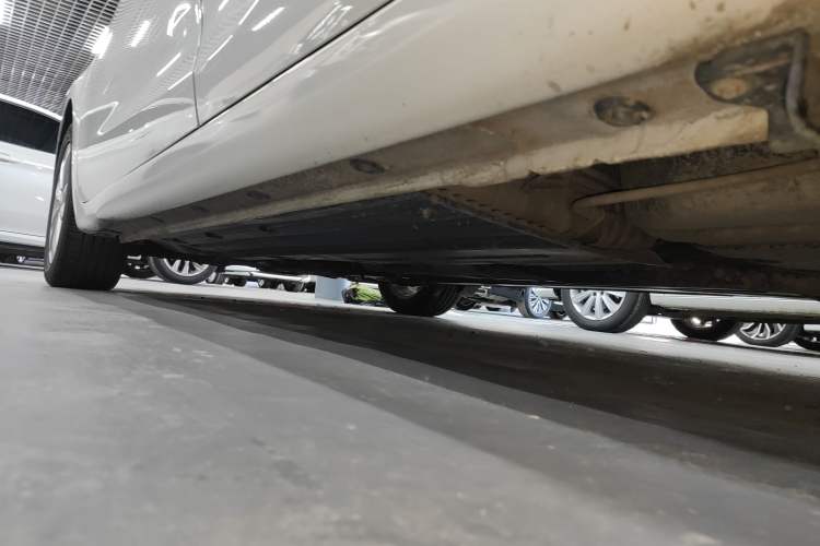 Used Kia K3 2016 1.6L Automatic GLS Left Side Sill