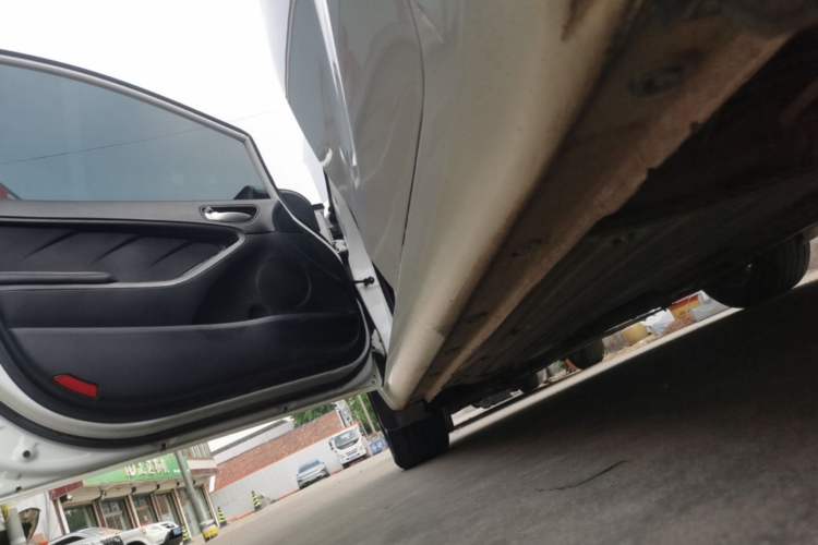 Used Kia K3 2016 1.6L Manual GL Left Side Sill
