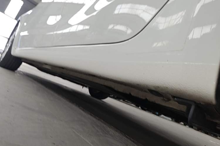 Used Kia K3 2016 1.6L Automatic GLS Left Side Sill
