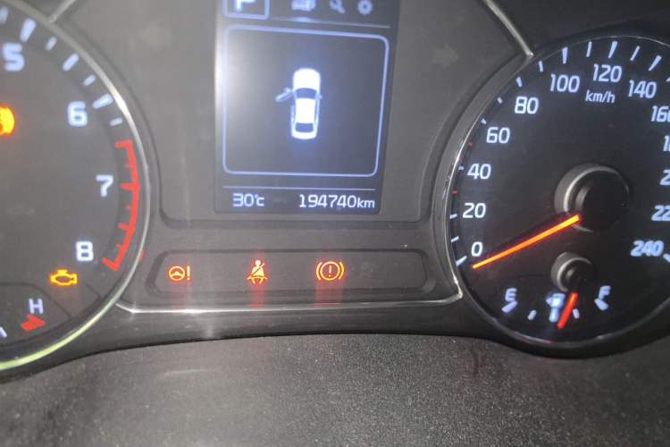 Used Kia K3 2016 1.6L Automatic GL Odometer Close Up