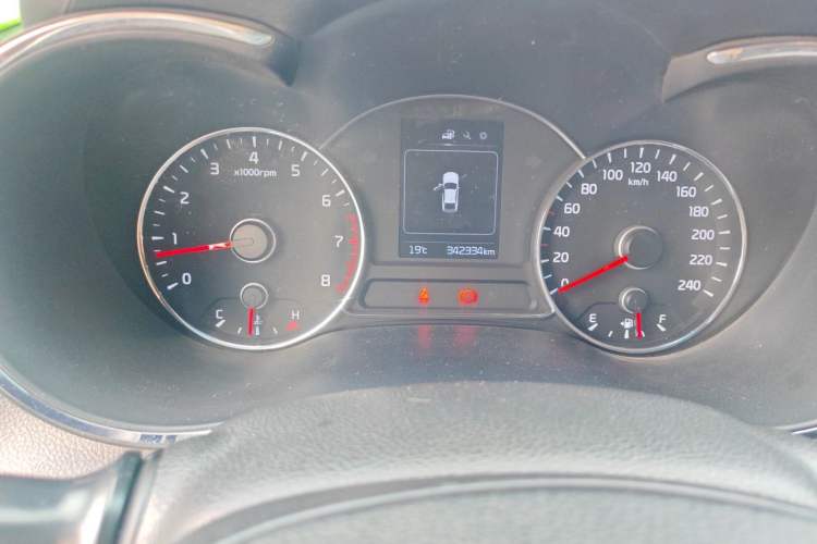 Used Kia K3 2016 1.6L Manual GL Odometer Close Up