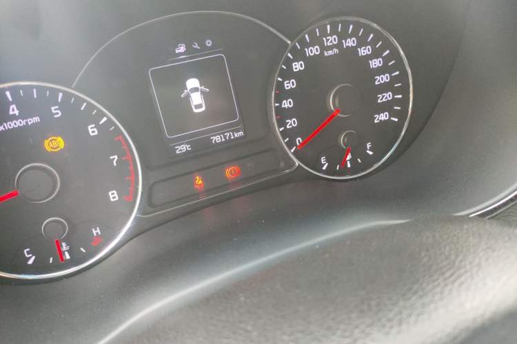Used Kia K3 2016 1.6L Manual GL Odometer Close Up