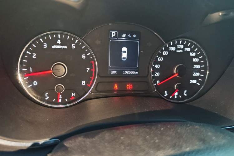 Used Kia K3 2016 1.6L Automatic GL Odometer Close Up