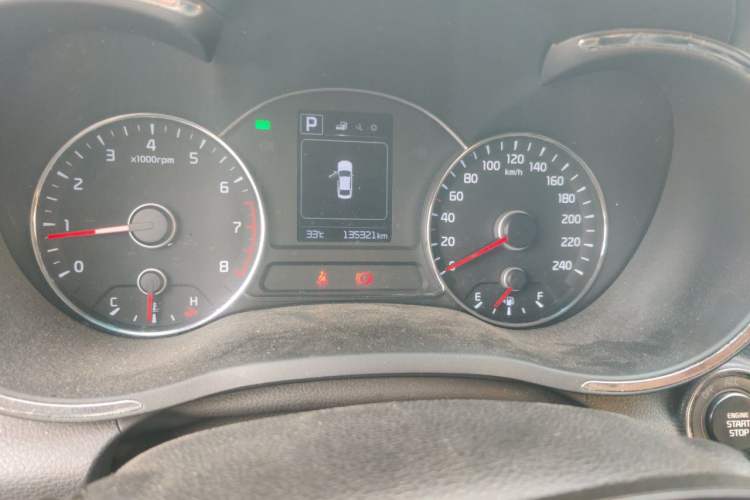 Used Kia K3 2016 1.6L Automatic GLS Odometer Close Up