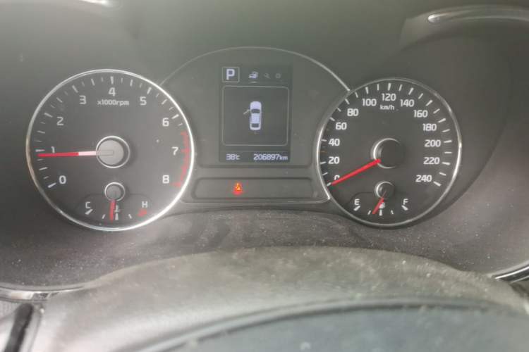 Used Kia K3 2016 1.6L Automatic GLS Odometer Close Up
