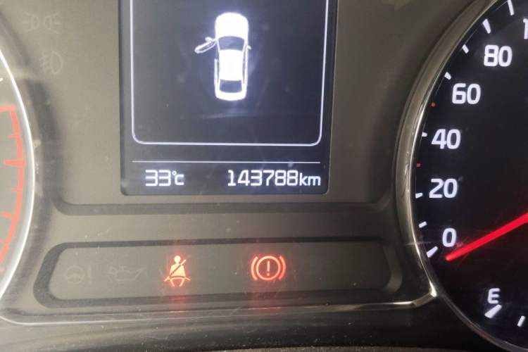 Used Kia K3 2016 1.6L Manual GL Odometer Close Up