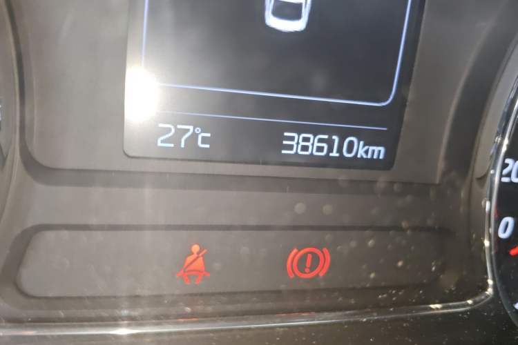 Used Kia K3 2016 1.6L Automatic GLS Odometer Close Up