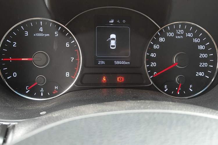 Used Kia K3 2016 1.6L Manual GL Odometer Close Up