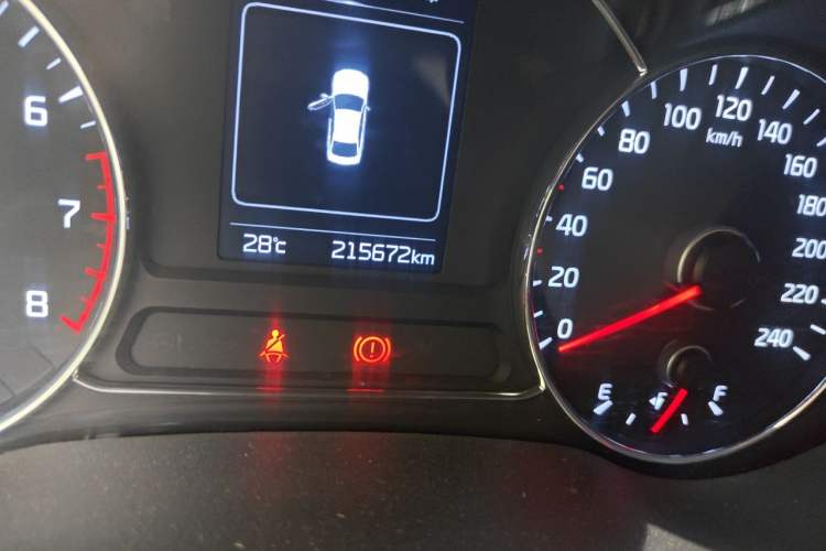 Used Kia K3 2016 1.6L Manual GL Odometer Close Up