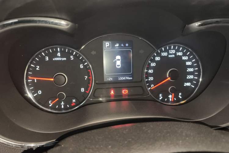 Used Kia K3 2016 1.6L Automatic with Sunroof Odometer Close Up