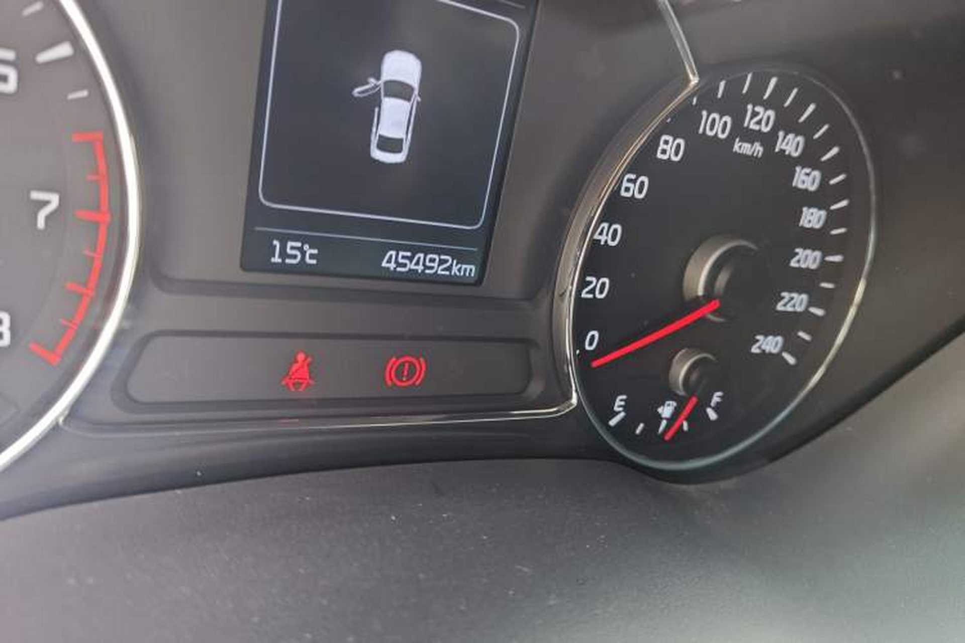 Used Kia K3 2016 1.6L Automatic GLS Odometer Close Up