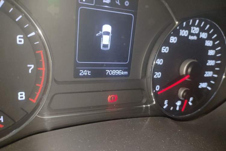 Used Kia K3 2016 1.6L Automatic GLS Odometer Close Up
