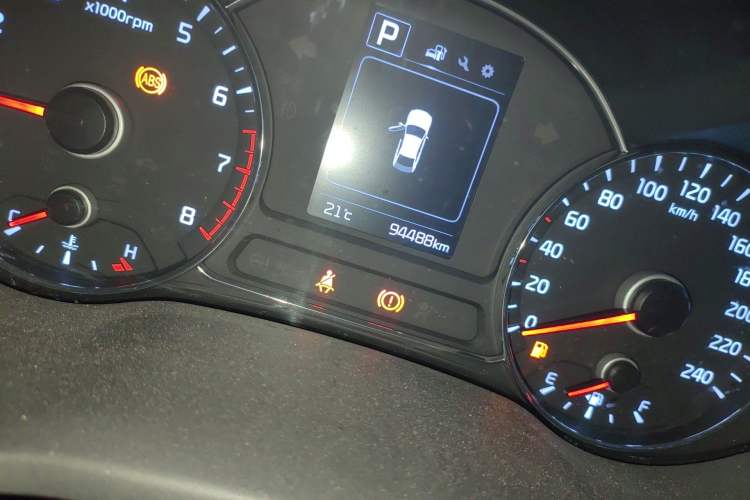 Used Kia K3 2016 1.6L Automatic GL Odometer Close Up