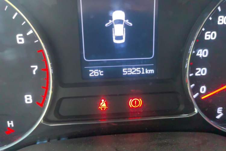 Used Kia K3 2016 1.6L Manual GL Odometer Close Up