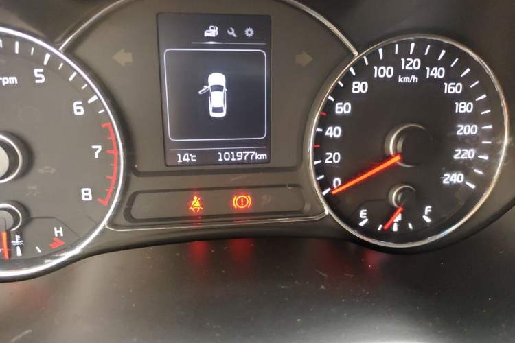 Used Kia K3 2016 1.6L Manual GL Odometer Close Up