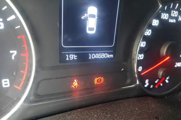Used Kia K3 2016 1.6L Automatic with Sunroof Odometer Close Up