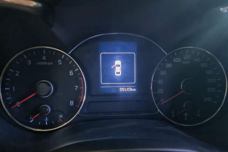 Used Kia K3 2016 1.6L Automatic GLS Odometer Close Up
