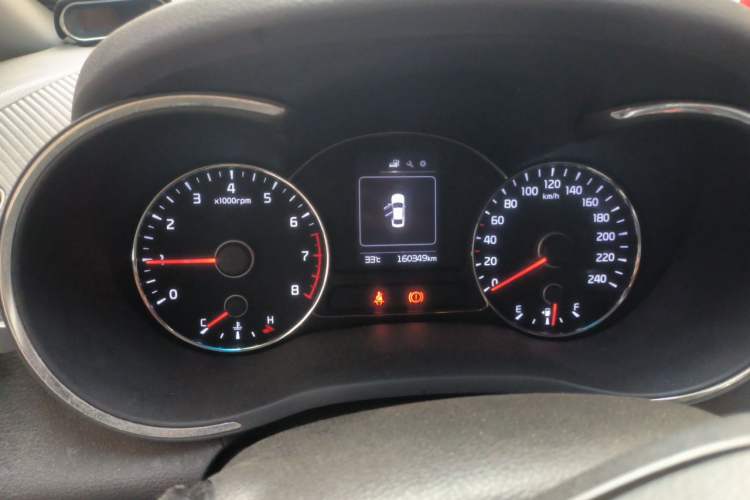 Used Kia K3 2016 1.6L Manual GL Odometer Close Up