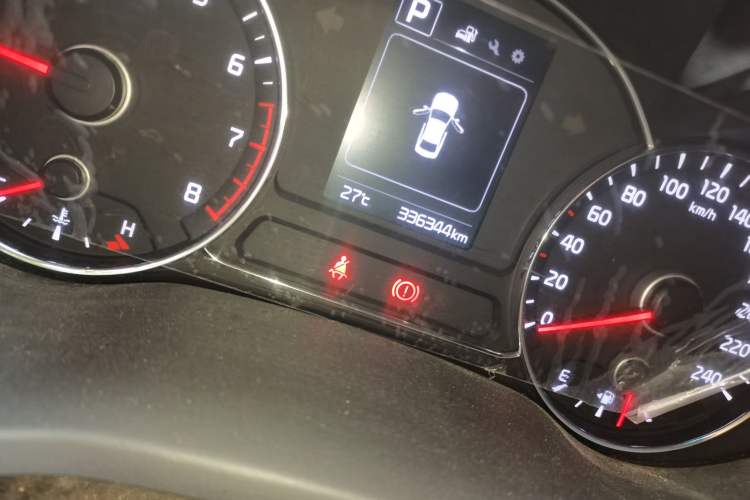Used Kia K3 2016 1.6L Automatic GL Odometer Close Up