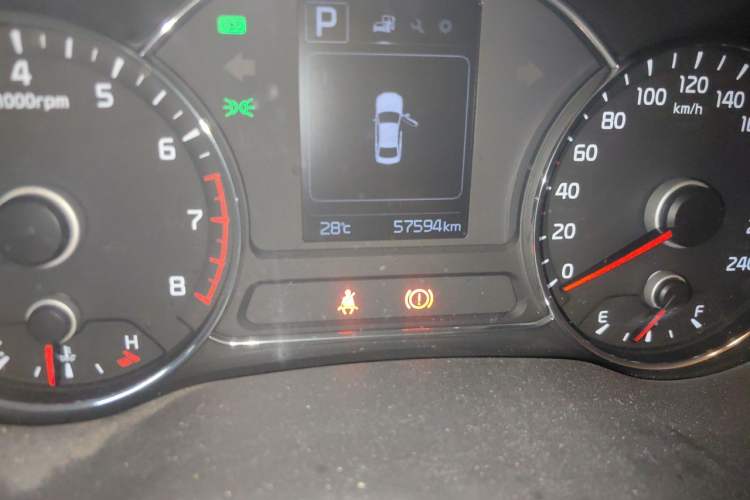 Used Kia K3 2016 1.6L Automatic GLS Odometer Close Up