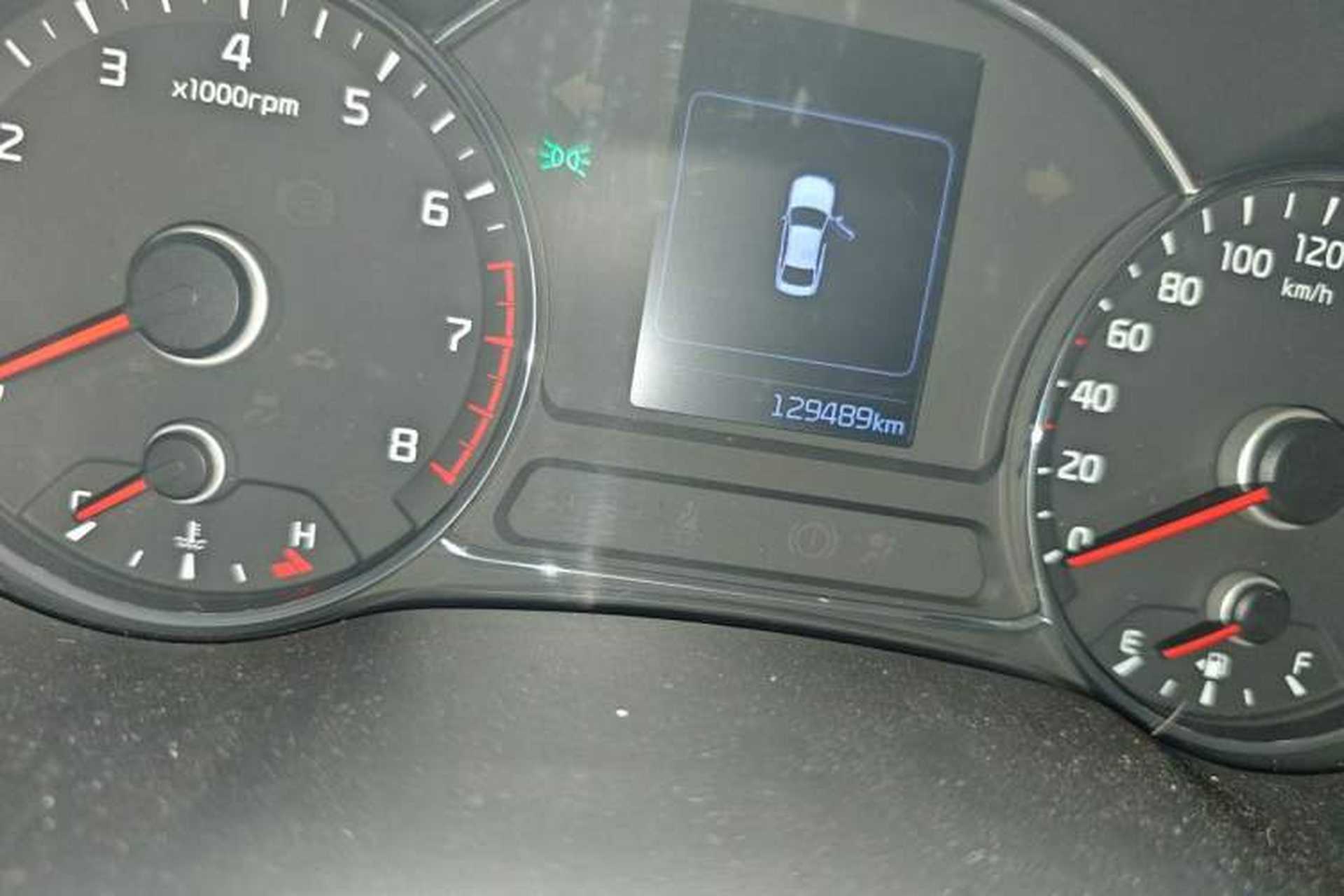 Used Kia K3 2016 1.6L Manual GL Odometer Close Up
