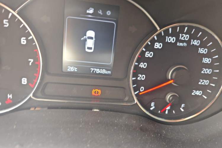 Used Kia K3 2016 1.6L Manual GL Odometer Close Up