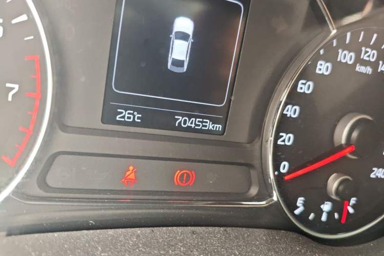 Used Kia K3 2016 1.6L Automatic GLS Odometer Close Up
