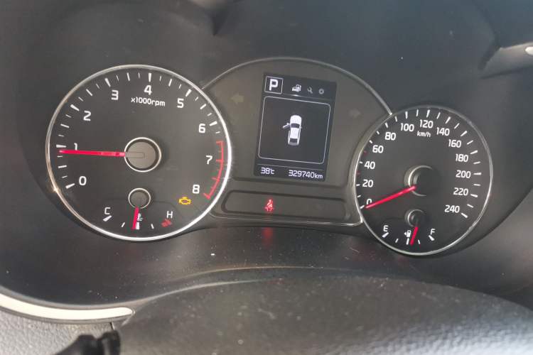 Used Kia K3 2016 1.6L Automatic GLS Odometer Close Up