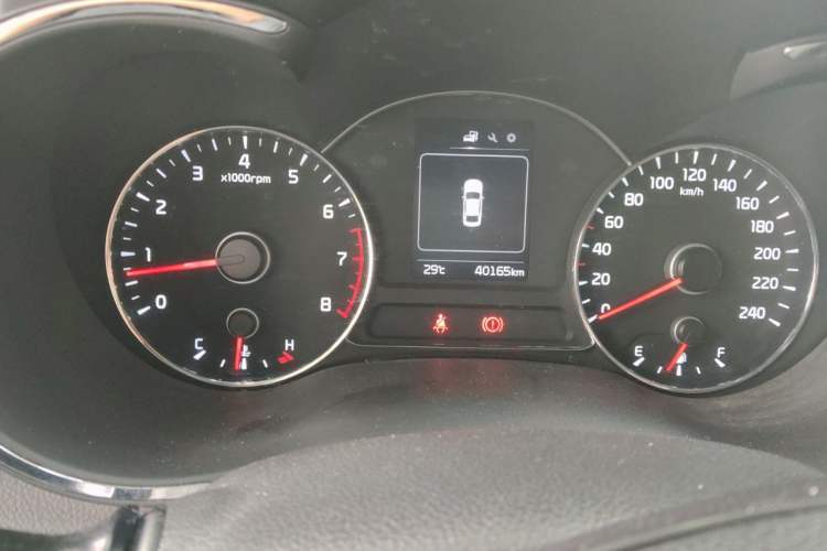 Used Kia K3 2016 1.6L Manual GLS Odometer Close Up