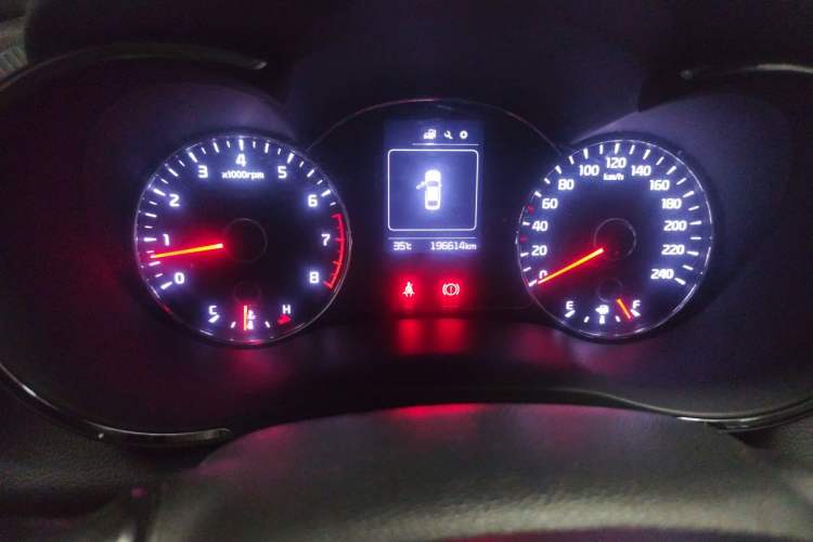 Used Kia K3 2016 1.6L Manual GLS Odometer Close Up