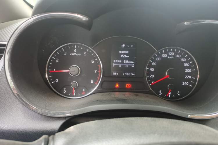 Used Kia K3 2016 1.6L Manual GLS Odometer Close Up