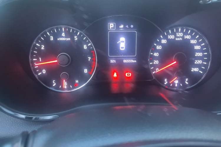 Used Kia K3 2016 1.6L Automatic GL Odometer Close Up